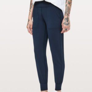 Lululemon Align Jogger Navy size 6